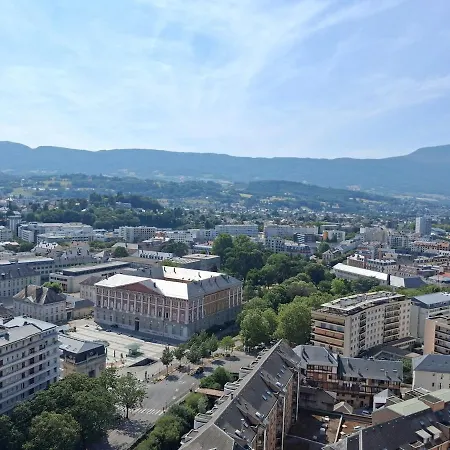 Panoramic 2br Center Free Parking Balcony